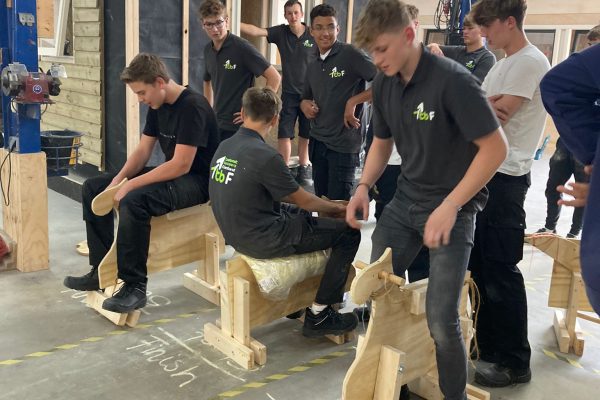 Bouwstudenten Bouwopleiding bij TBF 2024-09-26 at 08.14.53