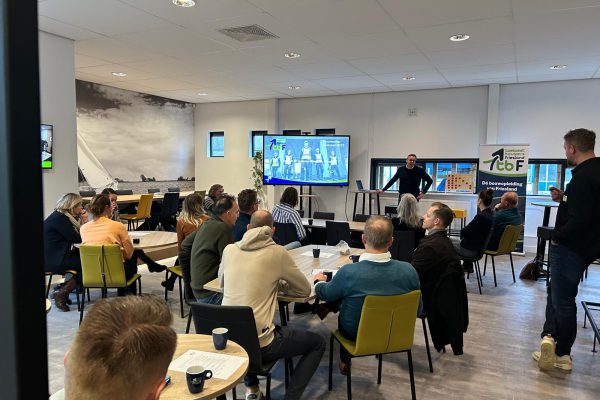 Presentatie Criss Roemers; tijdens de Decanendag bij Toekomstbouwers Friesland